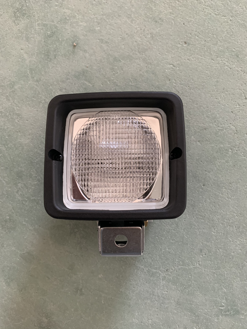 2534-1141A replacement light lamp for DOOSAN wheel loader excavator